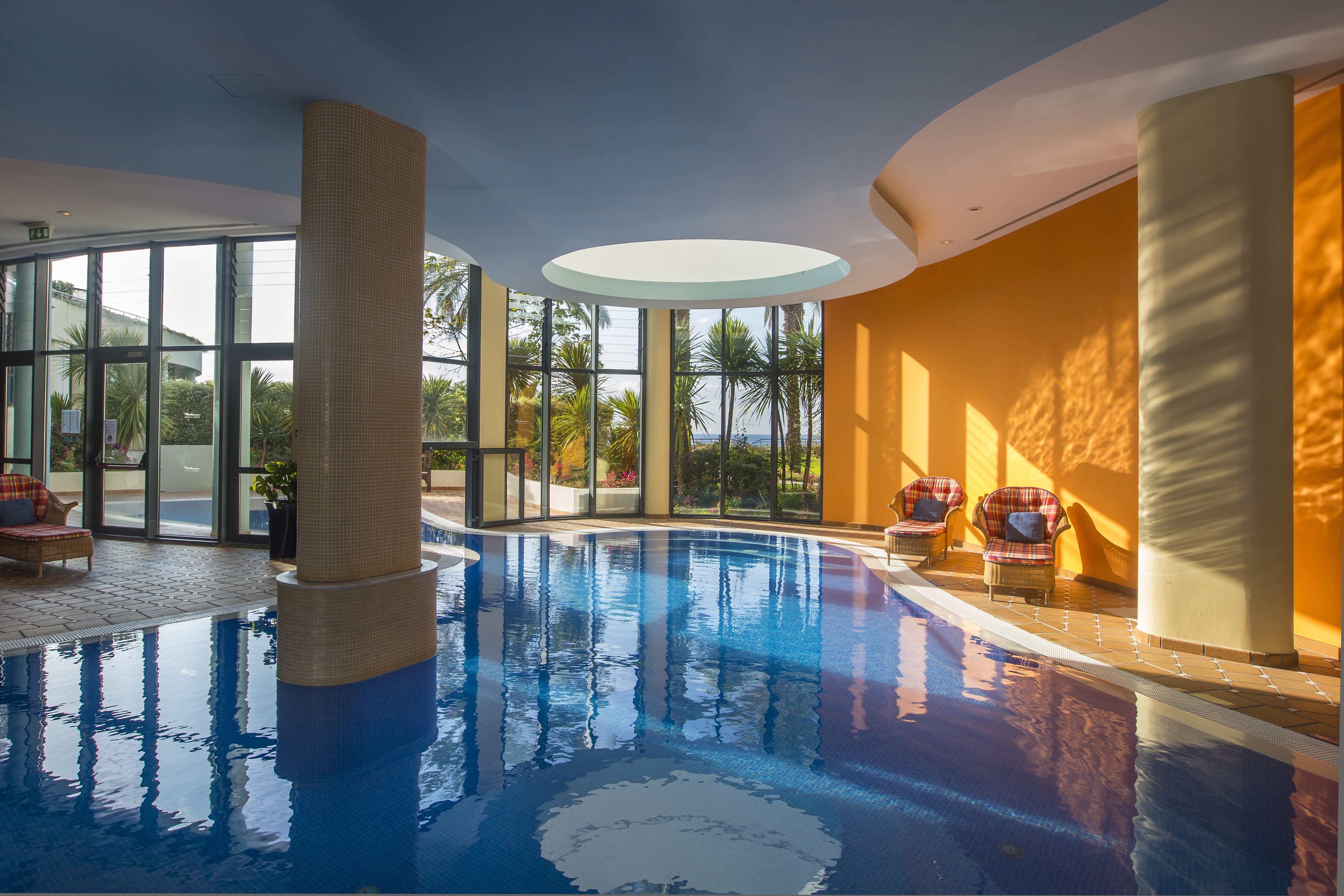 페스타나 그랜드 오션 리조트 호텔 푼샬 외부 사진 The swimming pool at the hotel