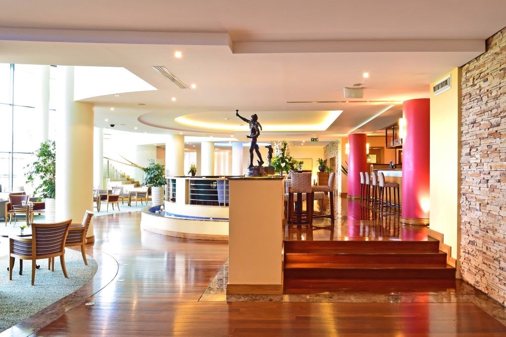 페스타나 그랜드 오션 리조트 호텔 푼샬 외부 사진 The lobby of the hotel